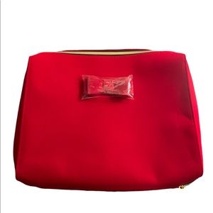 Estee Lauder Deep Red Velvet Vow Train case NWOT